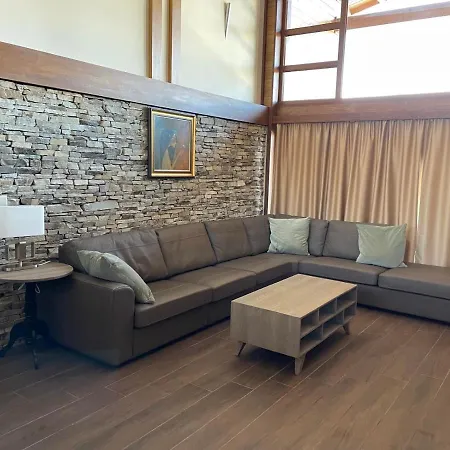 Naya, Pirin Golf & Villa